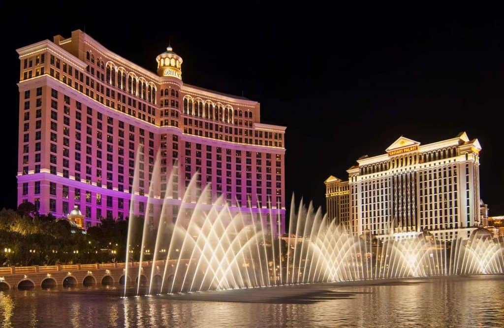 There are several free things to do in Vegas and watching the fountains at the Bellagio is one of them.
