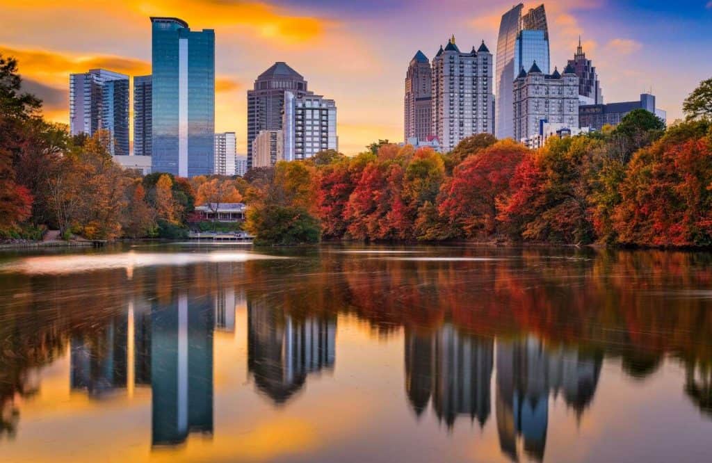 If you're looking for romantic dates in Atlanta, head to Piedmont Park.