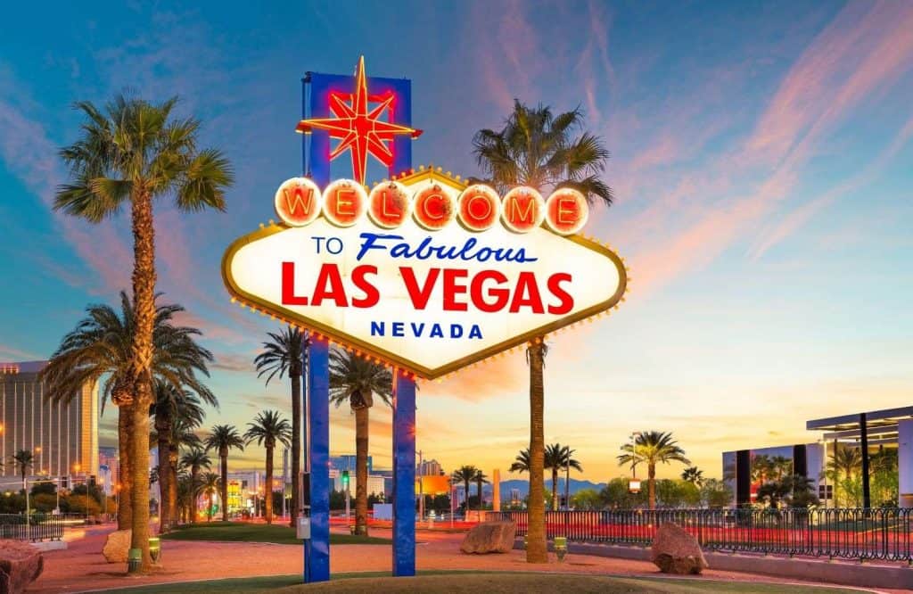 Taking a picture with the infamous Las Vegas sign is one of several free things to do in Las Vegas.