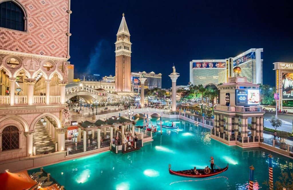 One of the best free things to do in Vegas is to explore the Venetian.