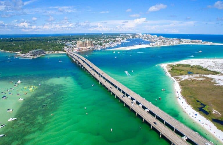 Crab Island Destin: Complete Guide + 5 Fun Tours