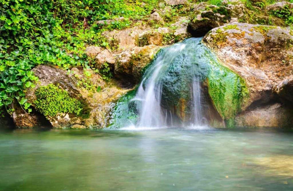 One of the best things to do in Hot Springs, Arkansas is to explore Hot Springs National Park.