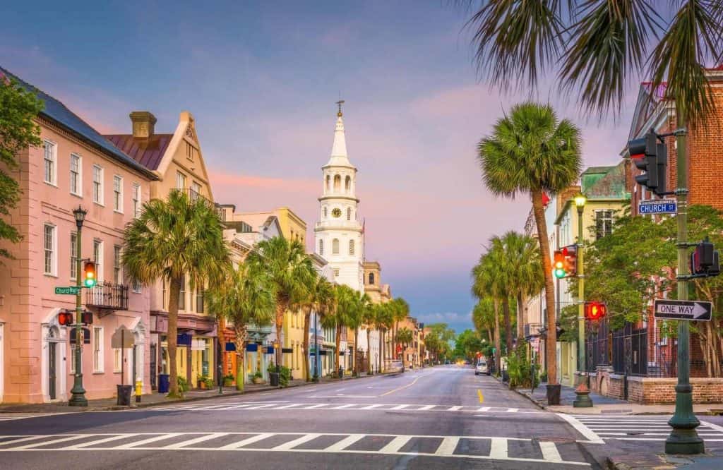 If you're looking for bucket list places to visit in the US, visit Charleston.