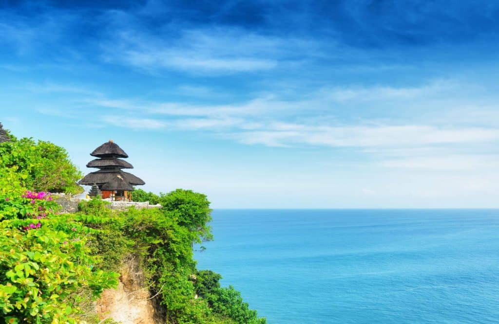 Looking for places to add to your Bali itinerary? Add Uluwatu!