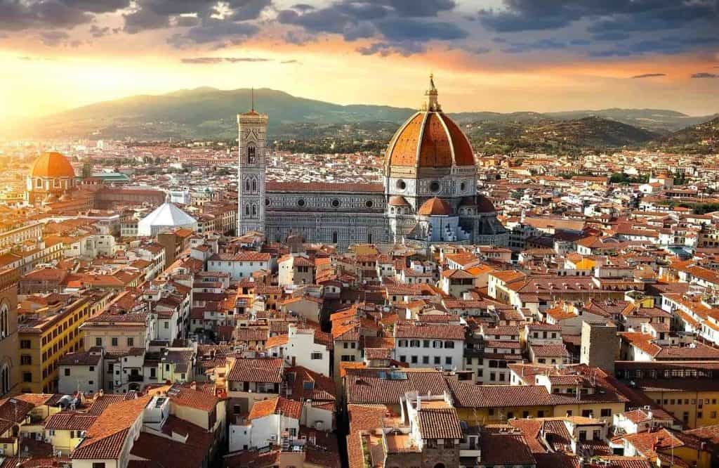 Add Florence to your bucket list for couples.