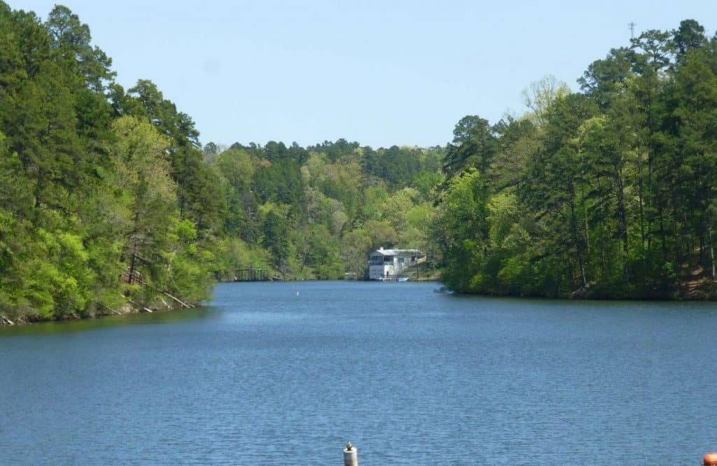 There are so many fun things to do in Hot Springs, Arkansas and Lake Catherine State Park is one of them.